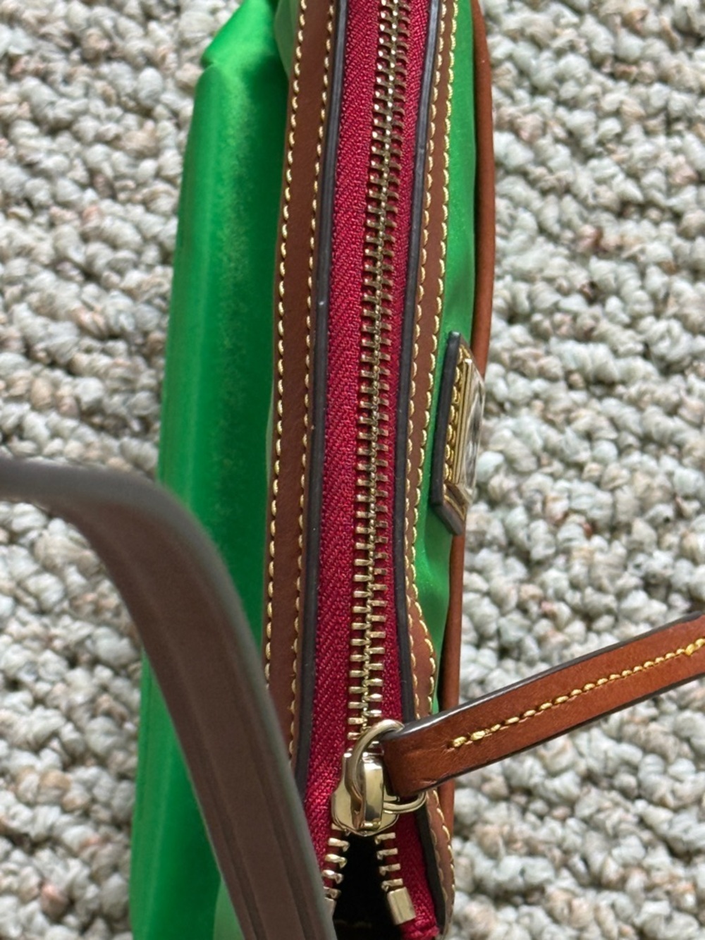 Dooney & Bourke Green Crossbody with Tan Trim - Picture 7 of 9